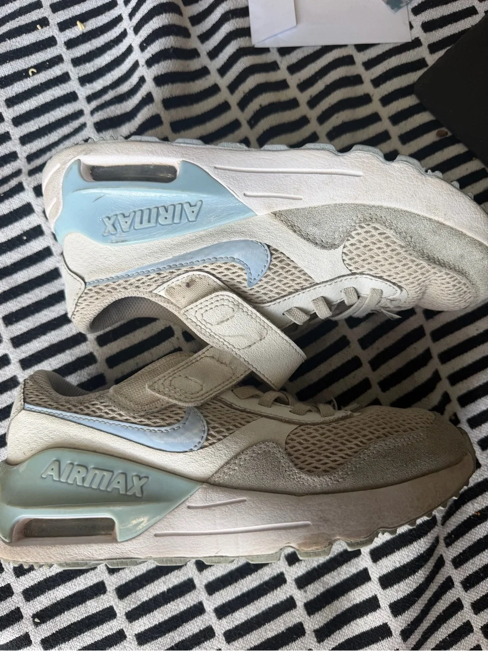 Nike Kids Beige Sneakers with Light Blue Accents